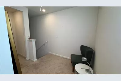 5717 Union Pointe Drive, Union City, GA 30291 - Photo 12