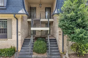 100 NW La-Rue Pl, Atlanta, GA 30327 - Photo 1