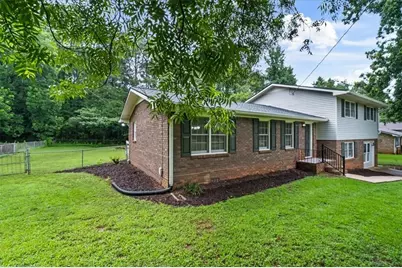 5146 Bramblewood Drive, Acworth, GA 30102 - Photo 4