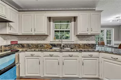 107 Lake Latimer Cove NE, Kennesaw, GA 30144 - Photo 10