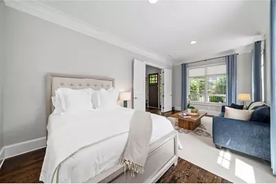 383 Peachtree Avenue NE, Atlanta, GA 30305 - Photo 12