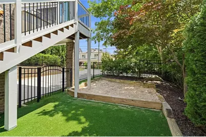 383 Peachtree Avenue NE, Atlanta, GA 30305 - Photo 58