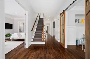 383 Peachtree Ave NE, Atlanta, GA 30305 - Photo 8