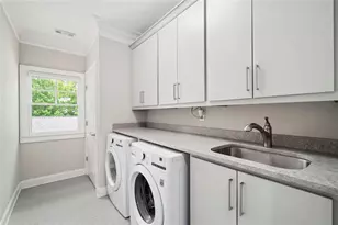 383 Peachtree Ave NE, Atlanta, GA 30305 - Photo 50