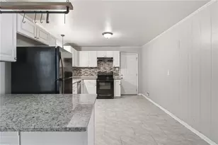 1760 Danrich Dr, Decatur, GA 30032 - Photo 12