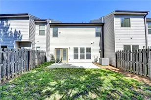 645 Township Cir, Alpharetta, GA 30004 - Photo 52