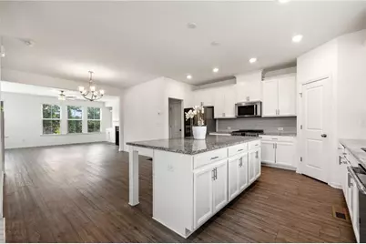 307 Danville Avenue, Suwanee, GA 30024 - Photo 8