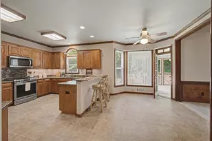 161 Infantry Way SW, Marietta, GA 30064 - Photo 18