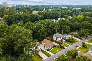 2302 Briarwood Hills Dr NE, Atlanta, GA 30319 - Photo 52