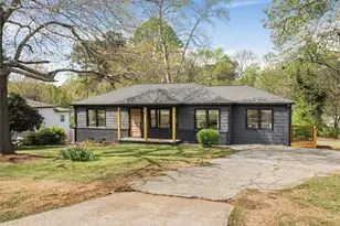 960 Pine Forest Dr SW, Mableton, GA 30126 - Photo 2