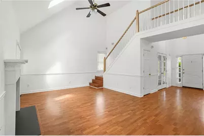909 Michael Lee Way, Lawrenceville, GA 30043 - Photo 6