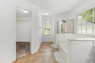 909 Michael Lee Way, Lawrenceville, GA 30043 - Photo 18
