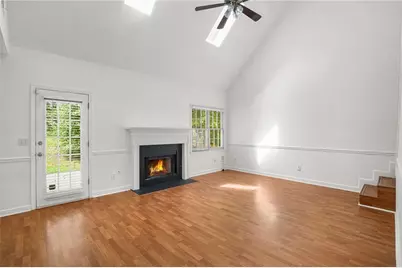 909 Michael Lee Way, Lawrenceville, GA 30043 - Photo 4