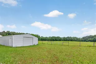 3670 Davis Academy Rd, Rutledge, GA 30663 - Photo 22