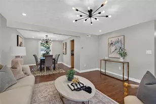 3504 Castlehill Ct, Tucker, GA 30084 - Photo 10