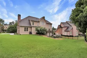2552 Stone Manor Dr, Buford, GA 30519 - Photo 36