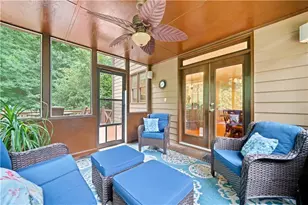 135 Laurel Ridge Dr, Alpharetta, GA 30004 - Photo 22