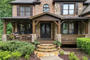 135 Laurel Ridge Dr, Alpharetta, GA 30004 - Photo 4