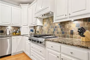 135 Laurel Ridge Dr, Alpharetta, GA 30004 - Photo 16