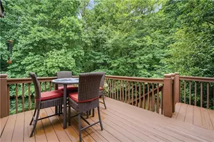 135 Laurel Ridge Dr, Alpharetta, GA 30004 - Photo 26