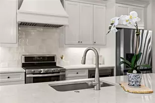 1049 Endeavour Ct, Marietta, GA 30064 - Photo 2
