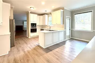 11175 Linbrook Ln, Johns Creek, GA 30097 - Photo 4