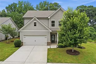896 Brighton Park Cir, Hoschton, GA 30548 - Photo 2