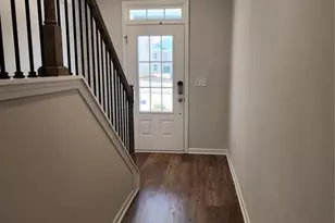 194 Green Love Ln, Grayson, GA 30017 - Photo 2