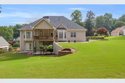 1390 Beringer Drive, Hoschton, GA 30548 - Photo 8