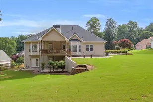 1390 Beringer Dr, Hoschton, GA 30548 - Photo 8