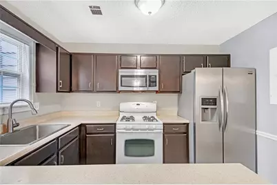 4000 Sand Wedge Circle, Kennesaw, GA 30144 - Photo 2