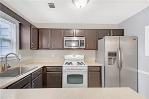 4000 Sand Wedge Cir, Kennesaw, GA 30144 - Photo 2