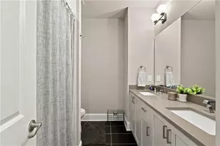 140 Clover Ct, Roswell, GA 30075 - Photo 30