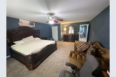 180 Village Green Court SW #B, Lilburn, GA 30047 - Photo 6