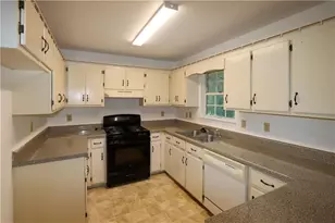 28 Frances Dr NW, Rome, GA 30165 - Photo 6