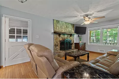 1873 Raintree Court, Snellville, GA 30078 - Photo 12