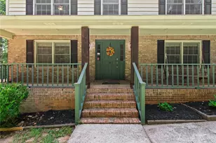 1873 Raintree Ct, Snellville, GA 30078 - Photo 2