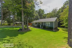 2674 Sardis Dr, Buford, GA 30519 - Photo 2