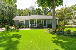 2674 Sardis Dr, Buford, GA 30519 - Photo 2