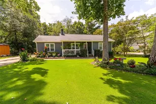 2674 Sardis Dr, Buford, GA 30519 - Photo 4
