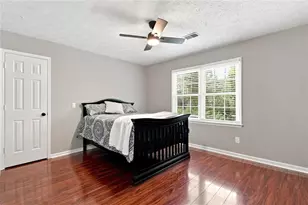 1801 N Chestnut Grove Dr, Marietta, GA 30066 - Photo 18