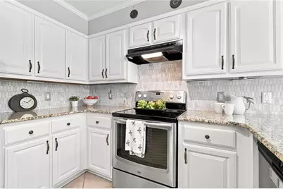 1801 N Chestnut Grove Drive, Marietta, GA 30066 - Photo 10