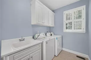 562 Grassmeade Way, Snellville, GA 30078 - Photo 58