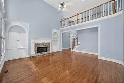 562 Grassmeade Way, Snellville, GA 30078 - Photo 18