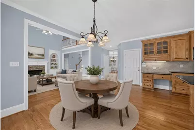 562 Grassmeade Way, Snellville, GA 30078 - Photo 4