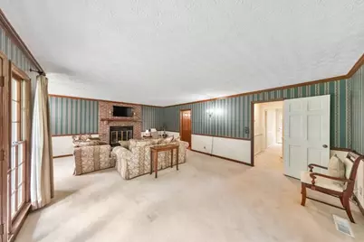 11675 Highland Colony Drive, Roswell, GA 30075 - Photo 2