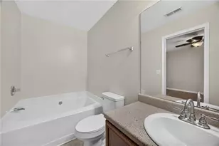 1406 Bayrose Cir, East Point, GA 30344 - Photo 20