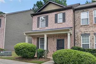 1406 Bayrose Cir, East Point, GA 30344 - Photo 2