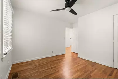 220 Woods Drive  NE, Marietta, GA 30060 - Photo 26