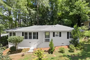 220 Woods Dr NE, Marietta, GA 30060 - Photo 1